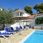 Vikendica Poljicka Cesta Iii Poljica (Trogir)