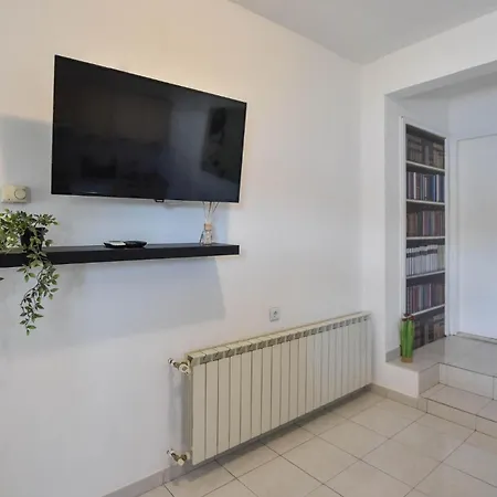 Poljicka Cesta Iii Poljica (Trogir)